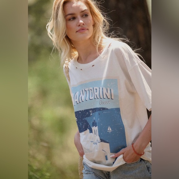 Santorini oversized super soft slightly distressed tee, NWT - Picture 3 of 5